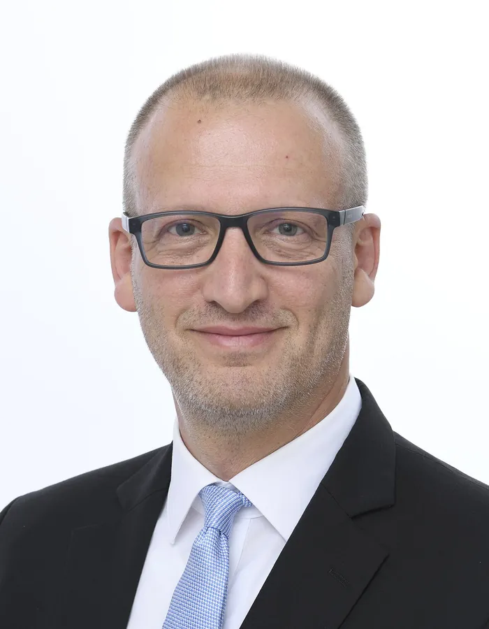 Tarr Zoltán